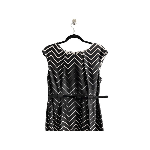 Connected Apparel size 14 chevron print with cap sleeves in black/white dress - Picture 5 of 8